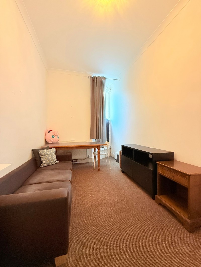 Images for WARWICK GARDENS, KENSINGTON, LONDON, W14 EAID:1234 BID:1234