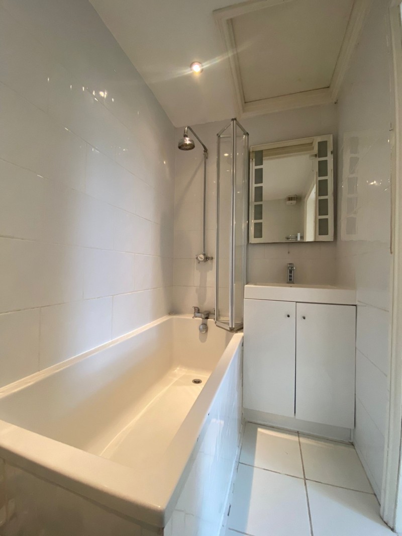 Images for Eardely Crescent, Earls Court, London, SW5 EAID:1234 BID:1234