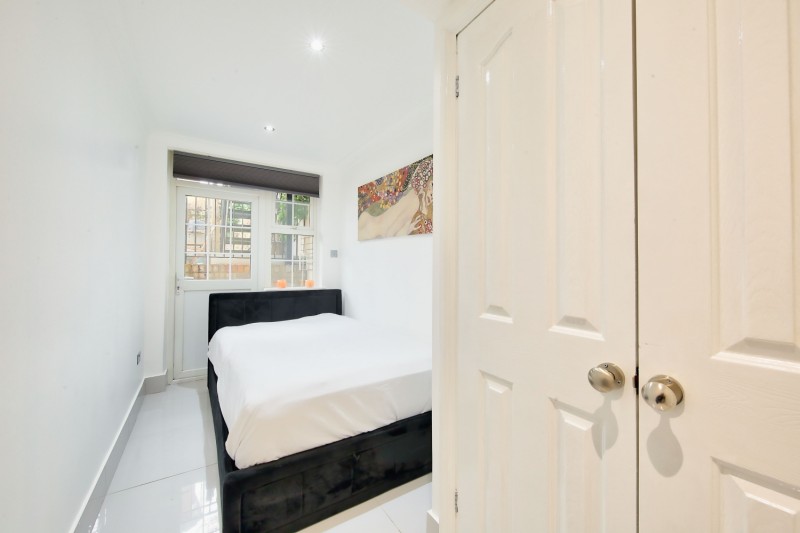 Images for Lizmans Terrace, 89-95 Earls Court Road, London, W8 EAID:1234 BID:1234