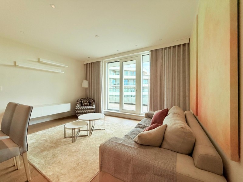 Images for Cascade Court, Vista Chelsea Bridge, Queens Town Road, Battersea London, SW8 EAID:1234 BID:1234