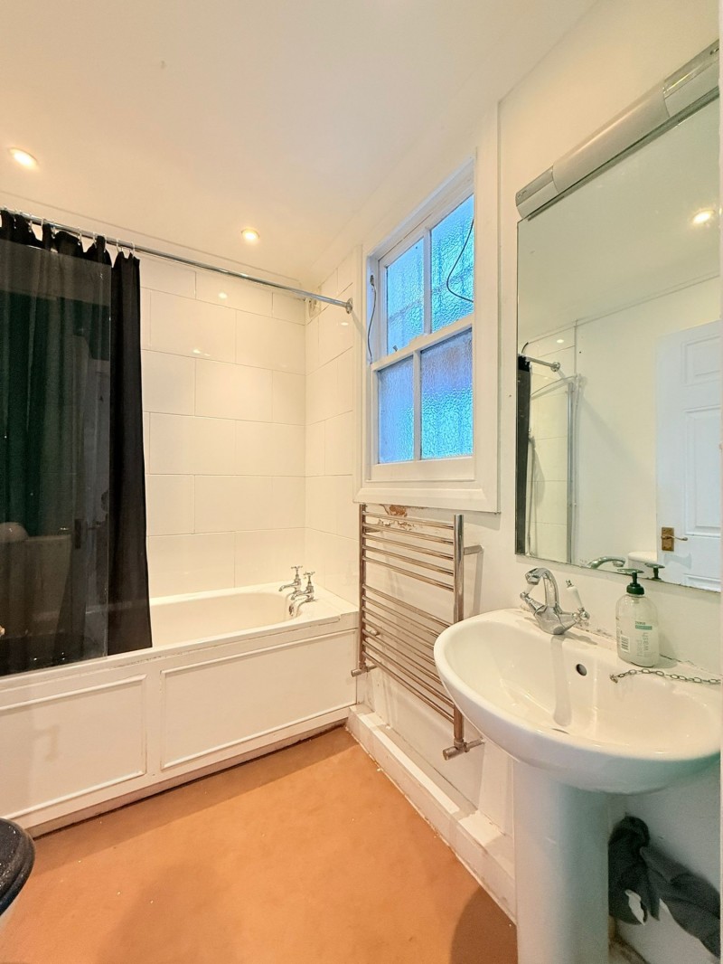 Images for WARWICK GARDENS, KENSINGTON, LONDON, W14 EAID:1234 BID:1234