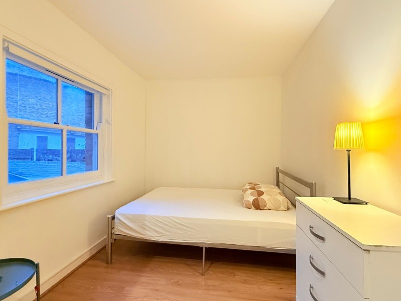 Images for Pembroke Road, London, W8 EAID:1234 BID:1234