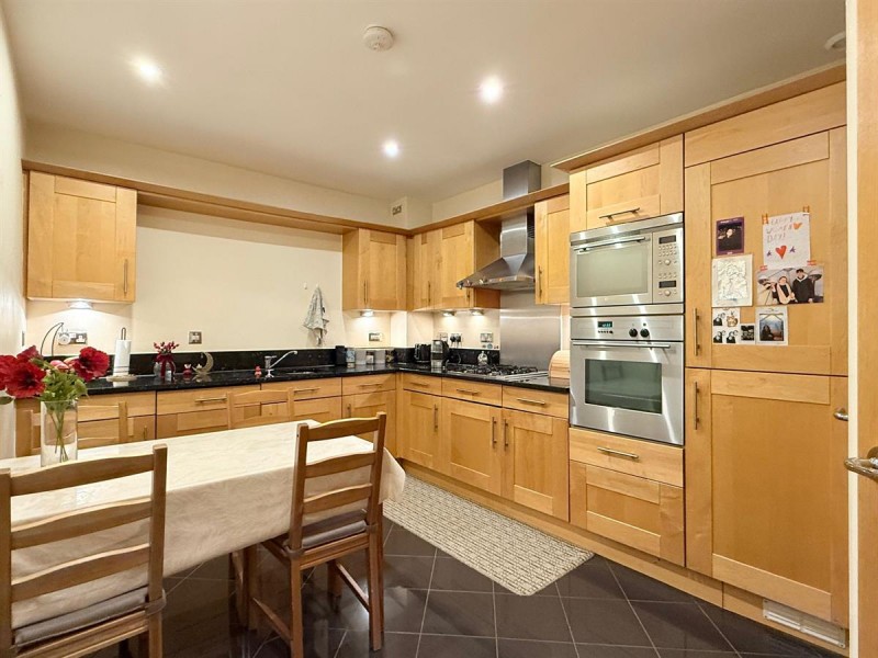 Images for Warren House, Beckford Close Warwick Road, London EAID:001 BID:alexander_lewis
