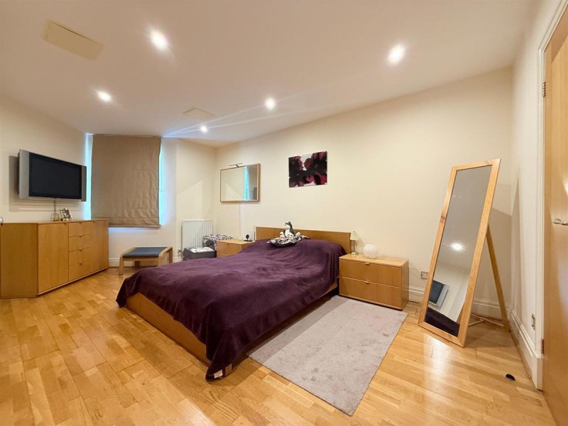 Images for Warren House, Beckford Close Warwick Road, London EAID:001 BID:alexander_lewis