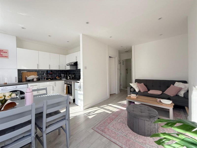 Images for 125 Earls Court Road London SW5 EAID:001 BID:alexander_lewis